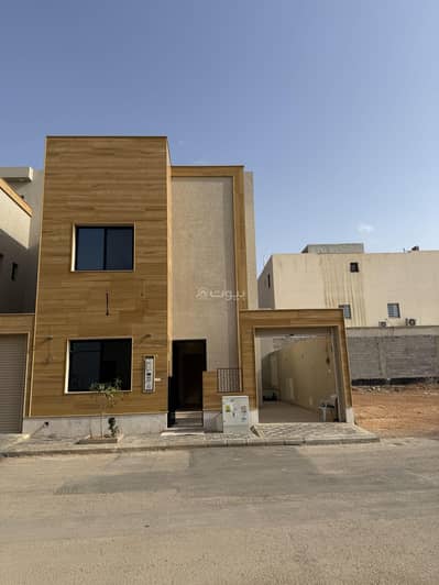 4 Bedroom Villa for Rent in West Riyadh, Riyadh - New villa for rent in Al-Mahdia neighborhood