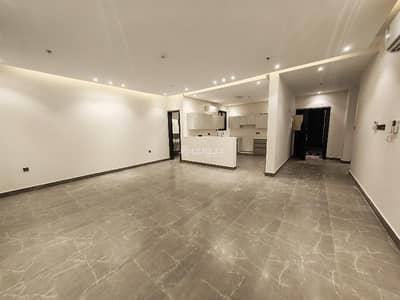 3 Bedroom Apartment for Rent in East Riyadh, Riyadh - Apartment for rent in Al-Rawda neighborhood