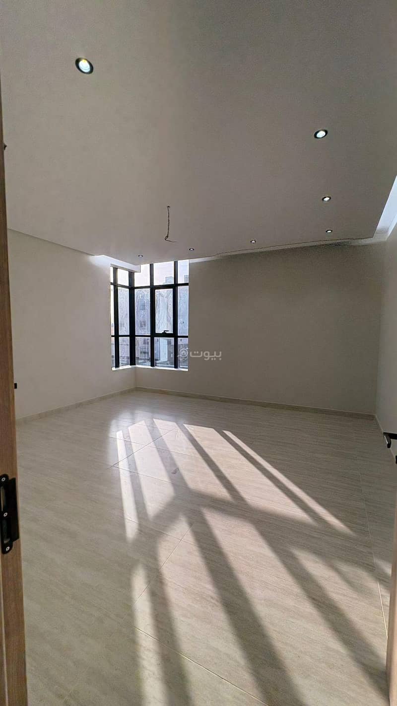 A five-bedroom apartment for sale in Shuran, Medina. A five-bedroom apartment for sale in Shuran, Medina.