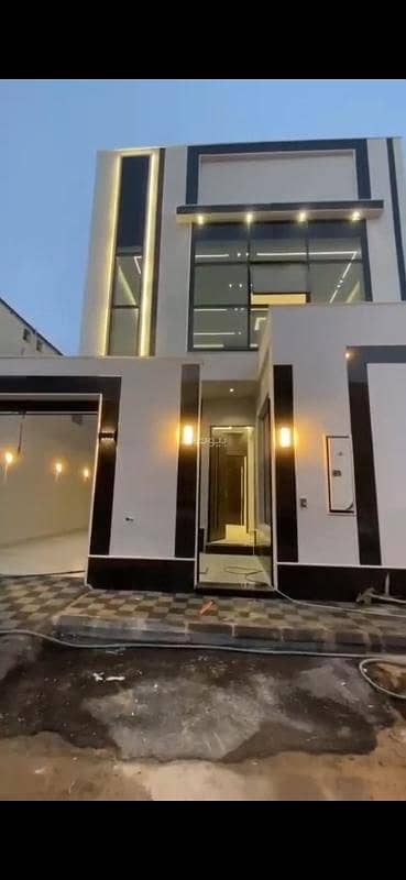 6 Bedroom Villa for Sale in West Riyadh, Riyadh - Luxury villa for sale