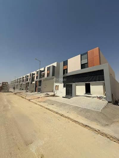 6 Bedroom Floor for Sale in East Riyadh, Riyadh - Floor for sale in Al Murjan, East Riyadh