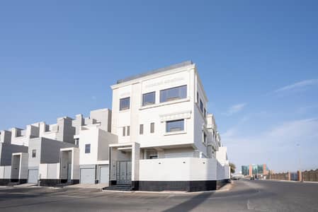 10+ Beds Villa for Sale in North Jeddah, Jeddah - Villa For Sale in Al Shatea, Jeddah 10+ Beds Villa for Sale in North Jeddah, Jeddah - Villa For Sale in Al Shatea, Jeddah