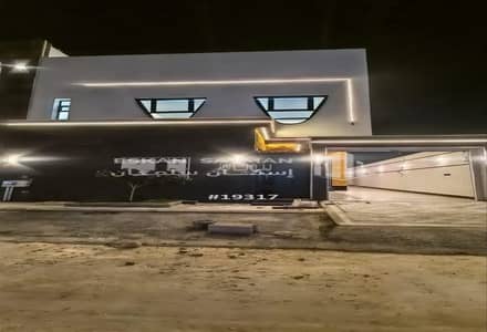 دور 5 غرف نوم للبيع في شرق الرياض، الرياض - دور للبيع في حي الجنادرية، شرق الرياض