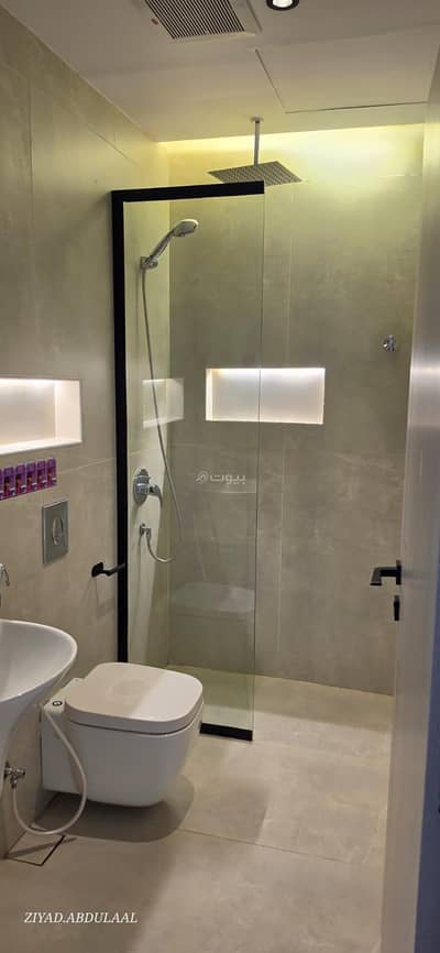 3 Bedroom Flat for Sale in Shuran, Madina - Luxurious apartment for sale and rent 3 Bedroom Flat for Sale in Shuran, Madina - Luxurious apartment for sale and rent