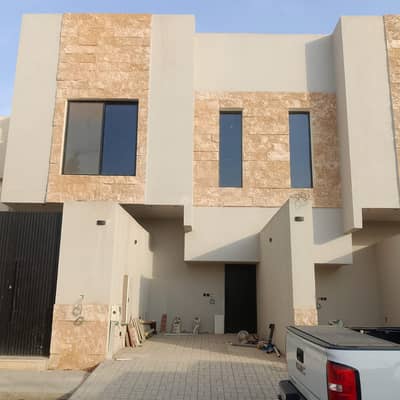 دور 3 غرف نوم للبيع في شرق الرياض، الرياض - طابق للبيع في المنار، الرياض دور 3 غرف نوم للبيع في شرق الرياض، الرياض - طابق للبيع في المنار، الرياض